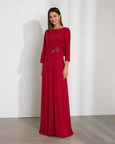 vestidos-de-noche-rojos-2024-00_5-15 Κόκκινα βραδινά φορέματα 2024
